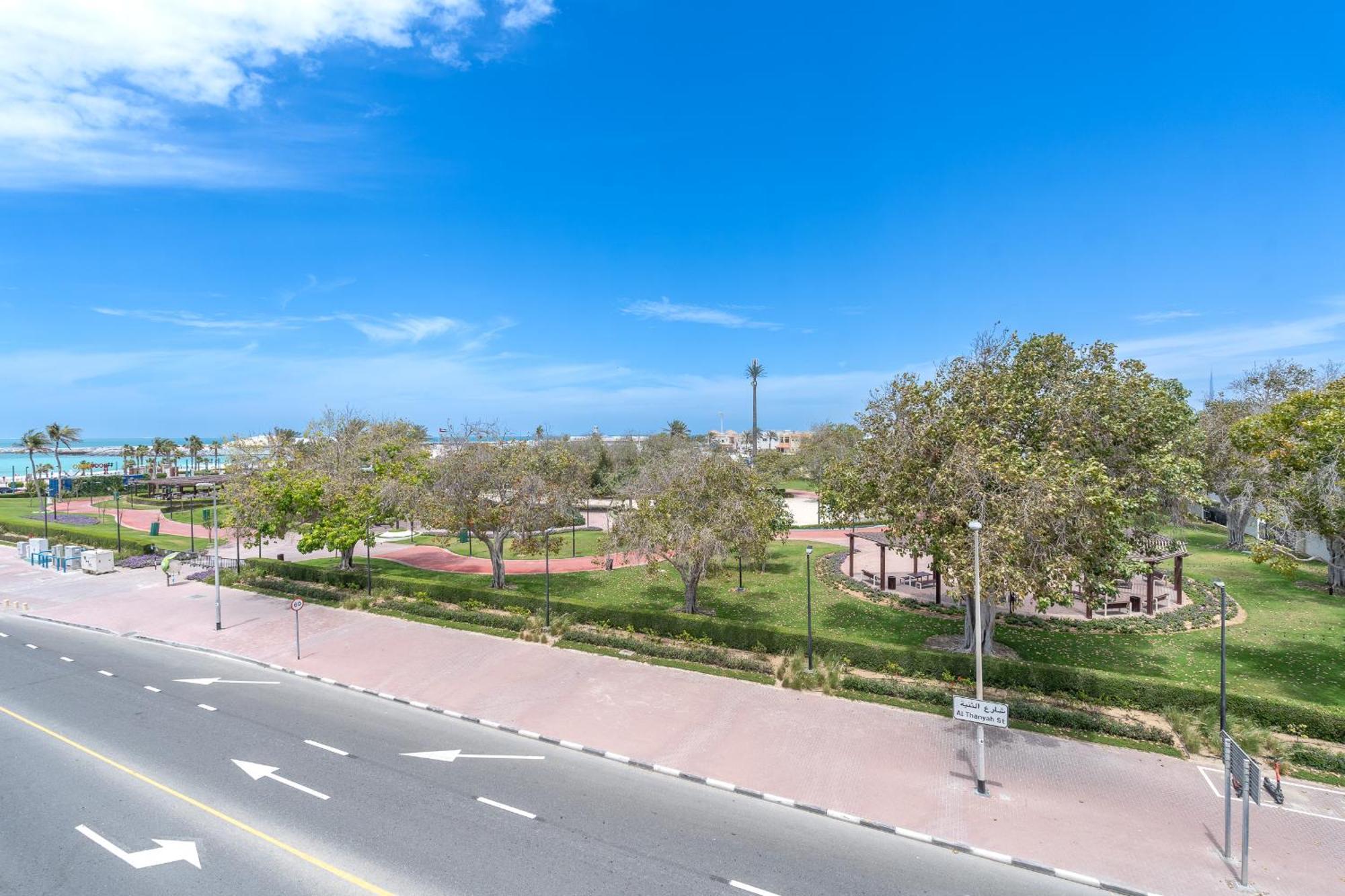 Beach Walk Boutique Jumeirah Dubai Exterior photo
